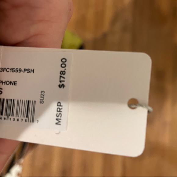 Favorite Daughter silky tanktop - Picture 8 of 9